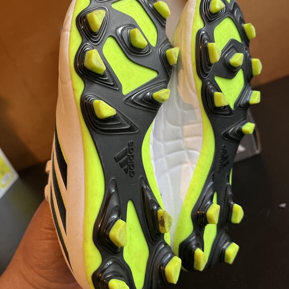 Children Unisex adidas Kids Soccer Copa Pure.4 Firm Ground 11.5k - Picture 8 of 10